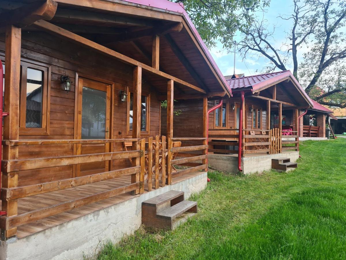 Cabanutele Din Lemn Villa Chiscau Екстериор снимка